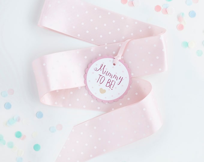 Pastel Pink MUMMY TO BE sash 2m. For mum to wear to add style to the boy baby shower or gender reveal party. Blue satin white polka dotsn