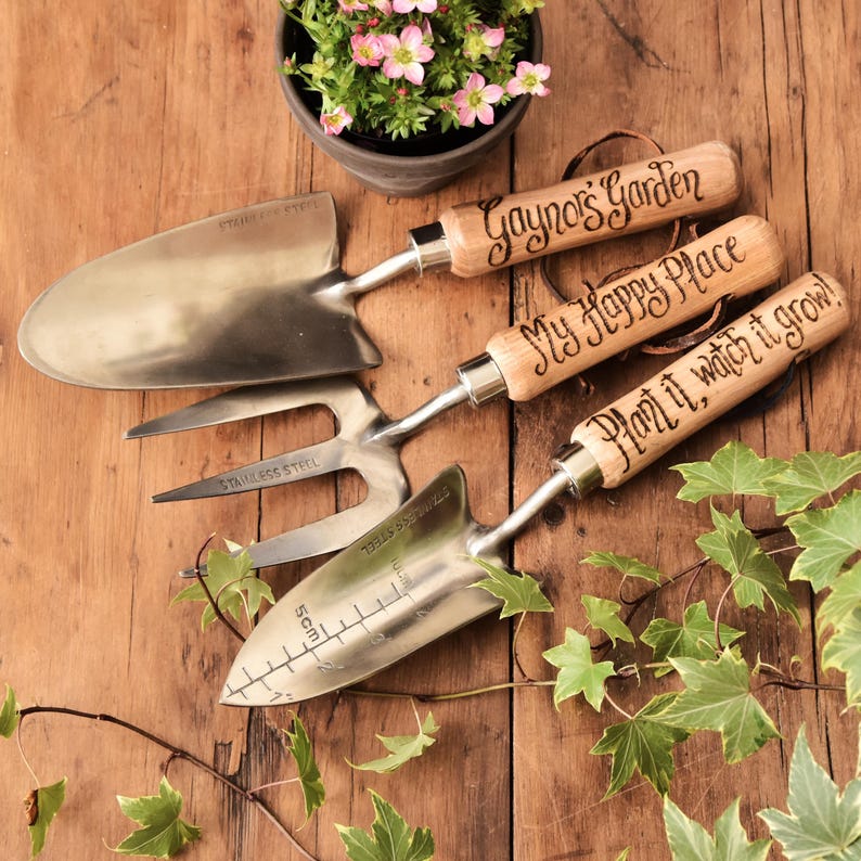 Personalised Father's Day Garden Tool Set: Hand Engraved gardening birthday present for gardener image 15