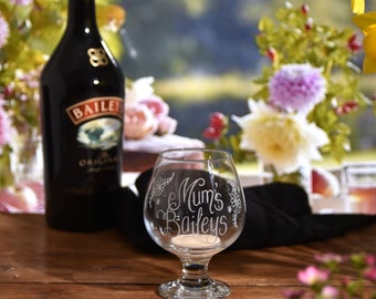 Baileys Glass Gift for Mum Personalised , Hand Engraved, Named Brandy Snifter, for Nanny, Mummy, 60th 70th 80th, Irish Cream Liqueur