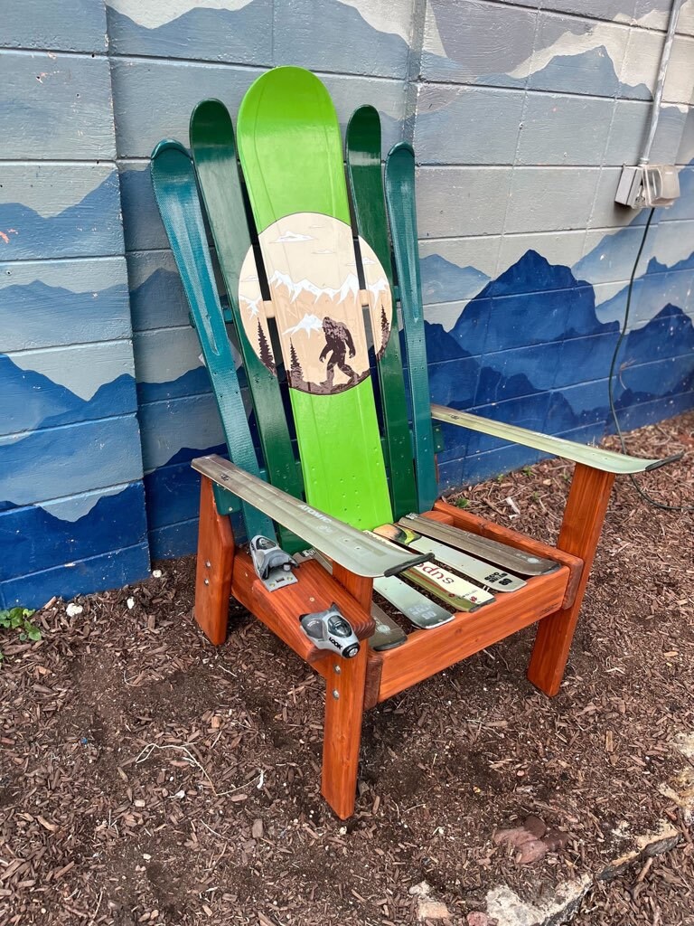 Backwoods Sasquatch Bigfoot Adirondack Ski & Snowboard Hybrid