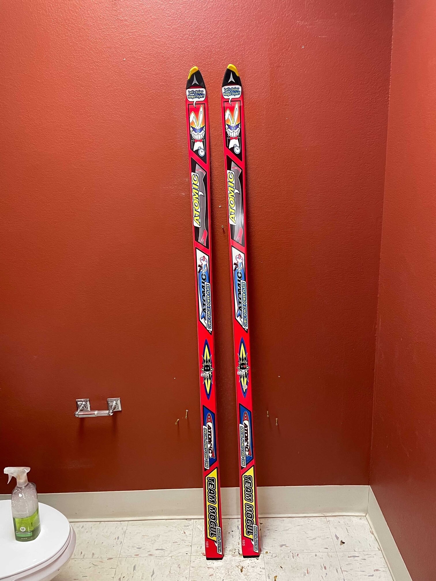 Atomic Team Mogul Antique Head Skis, Unique Antique Atomic Team Mogul Antique Head Skis, Unique Antique