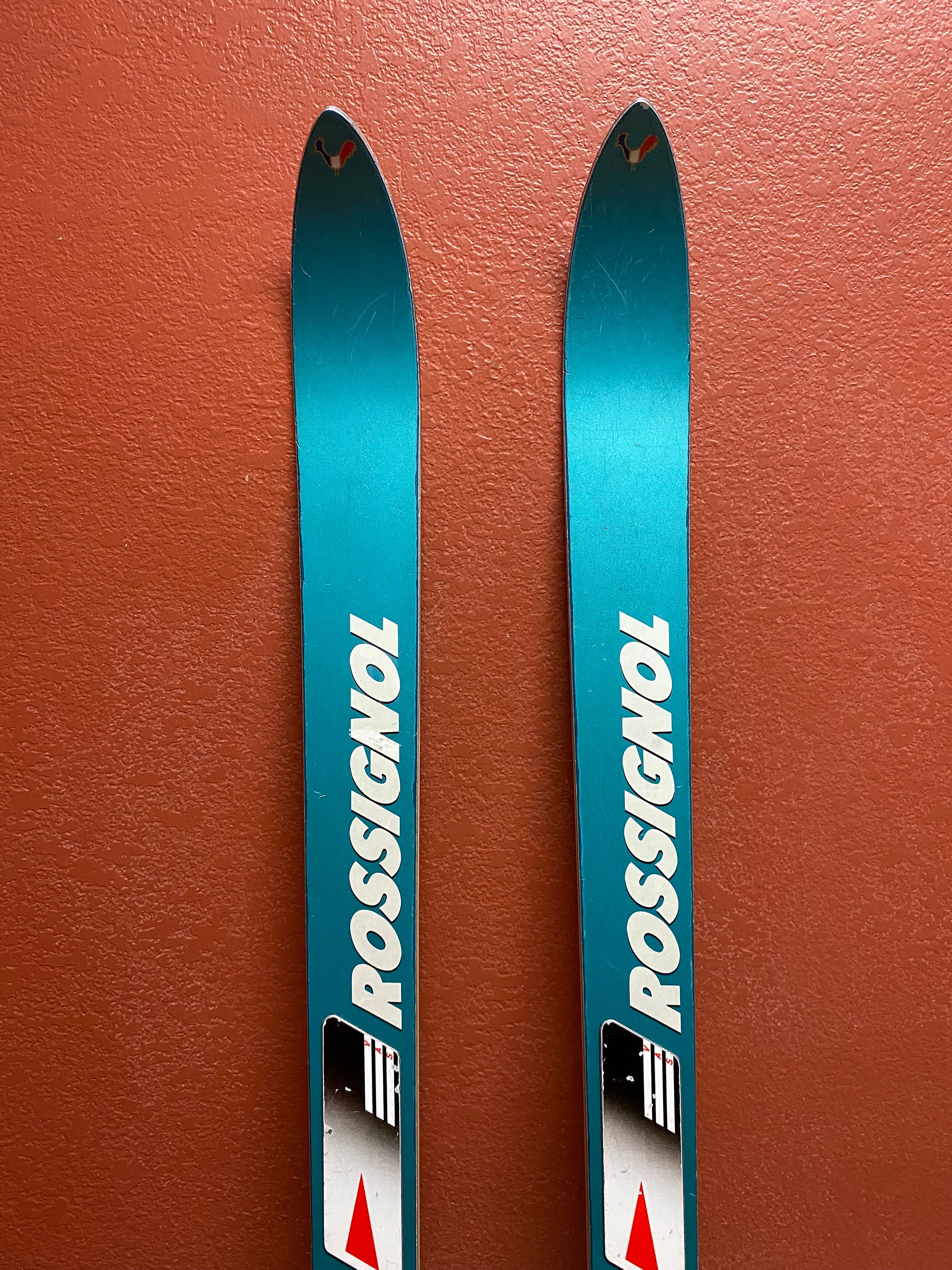 Rossignol Equipe Kevlar Antique Skis, Refurbished Ski Wall Art Set