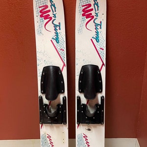 Antique Cut n Jump Pro Water Skis, Unique Antique Refurbished Water Ski Wall Art Set, Decoration Skis, Old Fashioned Skis, Pair of Skis