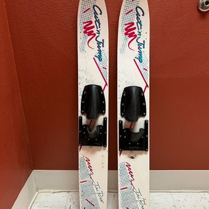 Antique Water Skis, Unique Antique Refurbished Water Ski Wall Art Set, Decoration water skis, Old fashioned water skis, Pair of water skis