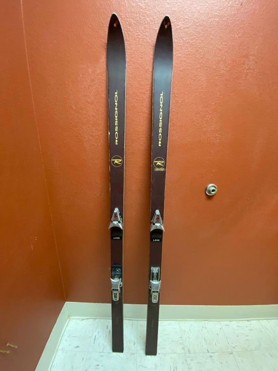 ROSSIGNOL STRATO 102 スキー板 Rossignol Strato 102 Antique Refurbished Ski Wall Art Set