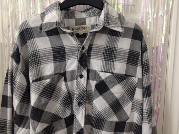 black and white big check shirt