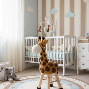 Patrón de crochet en INGLÉS Taburete Animal Jirafa