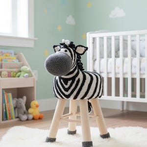 DEUTSCH Tierhocker Zebra