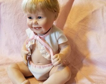 ashton drake cute as a button value