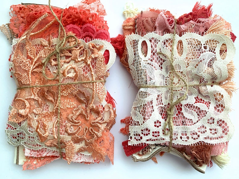Plus de 30 pièces de kit lot mystère, assortiment de lacets et bordures vintage indésirable journal coutures lentes techniques mixtes neutres avec corail saumon pêche image 7