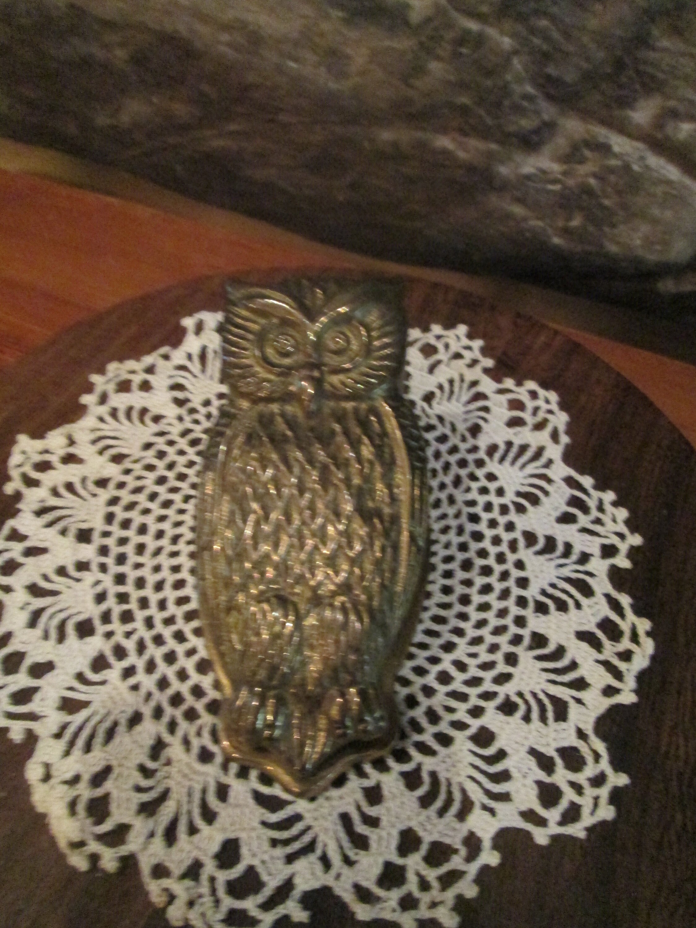 Neat Vintage Brass Owl Clip