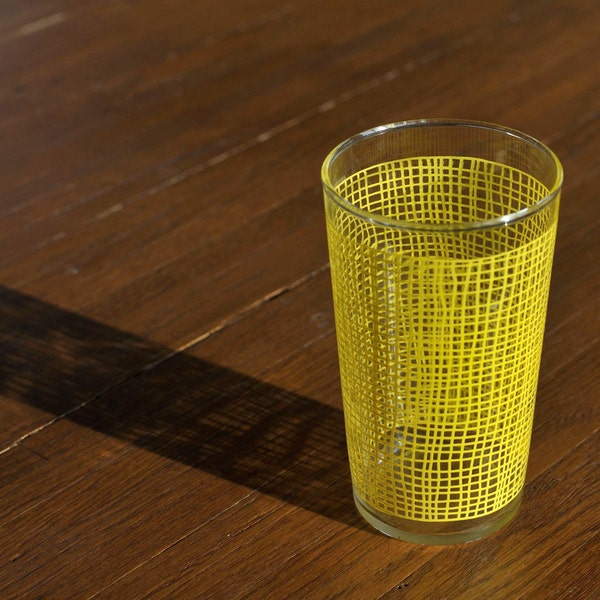 Vintage Yellow Grid Pattern Print Federal Glass Company Juice Drinking Glass Tumbler