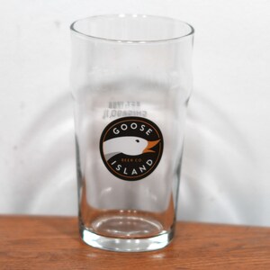 Vintage Goose Island Beer Pint Glass, Chicago Craft Brewery Logo