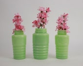 Jeannette Jadeite Spice Shakers, Black Screw Lids Tops (2), Ribbed Beehive Pattern, 6 ounce (2), 8 ounce (1), Green Milk Glass, Jadite