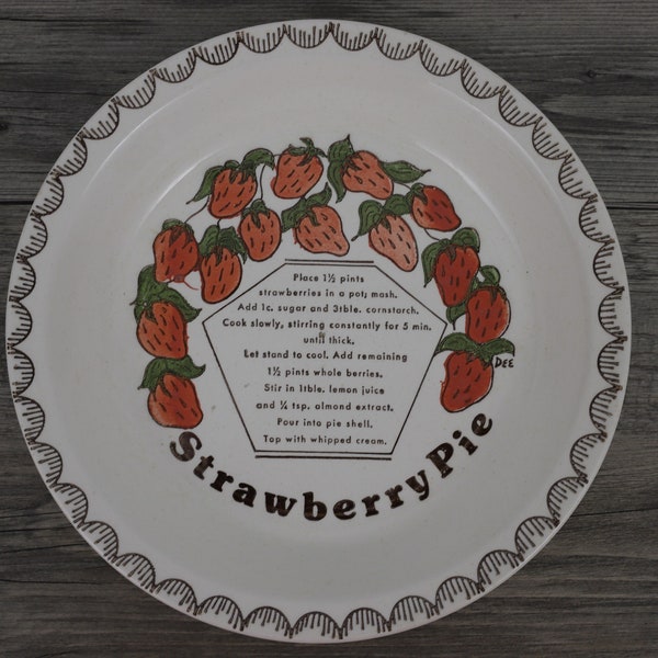 Strawberry Pie Recipe Pie Plate Pan Baking Dish Ceramic Scalloped Rim Signed by Dee Hand Painted Retro Kitchen Bakeware Stoneware Farmhouse