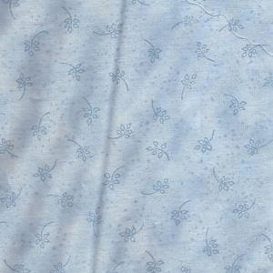 Blauer Baumwollstoff mit Blumenmuster Reststück / Moda Fabrics / vorgewaschen / 50 x 180 cm