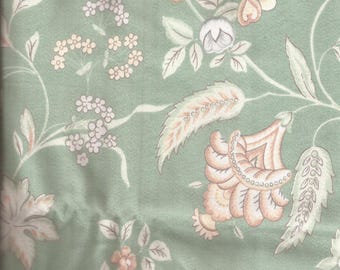 1980s Green Peach Floral Print Decorator Medium Weight Cotton Fabric / Eisenhart  / Extra Wide / 32 inches