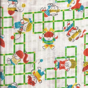 1970s Children Playing Vintage Cotton Seersucker Fabric / pre-washed / 1 Yard
