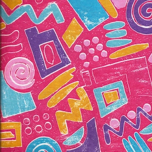 1980s Pink Graphic Print One-Way Stretch Knit Fabric / Extra Wide / 1 yard 32 inches