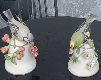 Cloche de table anglaise, les oiseaux et fleurs, porcelaine, biscuit, The Goldcrest by Peter Barrett vintage 1980