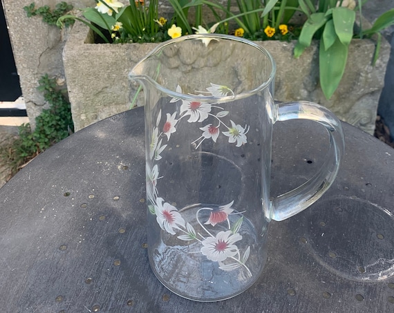Vintage orangeade carafe 1950/60, with chiseled and painted flowers vintage and collector