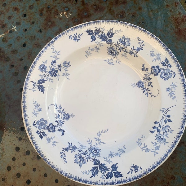 6 assiettes creuses BOCH, La Louvière, made in Belgium, fabrication belge, en faïence, motifs fleurs bleues, anciennes, art deco, collector