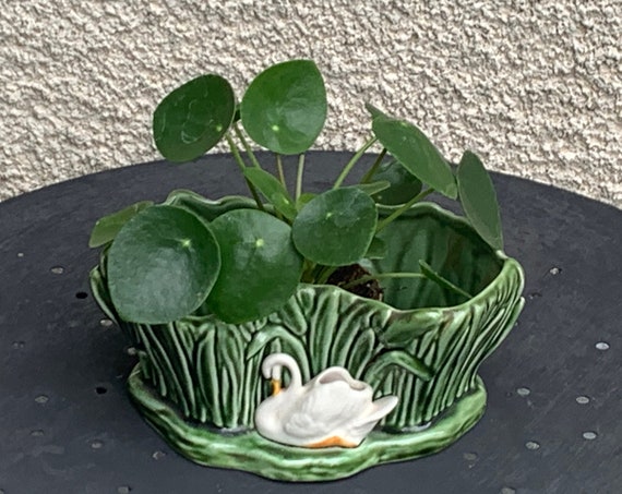 Swan pot cover, green glazed ceramic barbotine, made in england numbered vintage