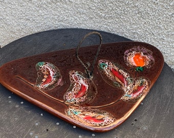 Design shaped enameled ceramic cheese tray, wrought iron handle, vintage vallauris style