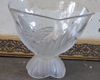 Jolie coup, salad bowl with butterflies in Bohemian crystal glass, transparent glass and vintage frosted glass