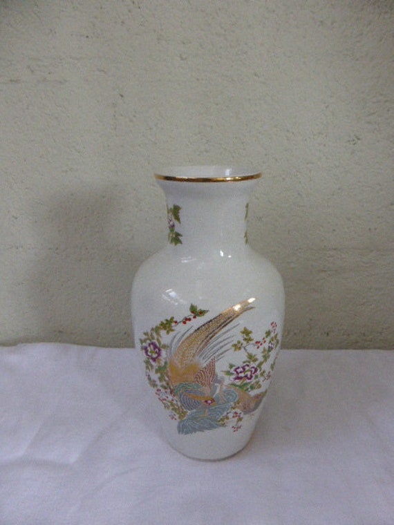 Vase en Porcelaine Asiatique Non Estampillé, Vintage, Decor Floral et Oiseaux, Dorés