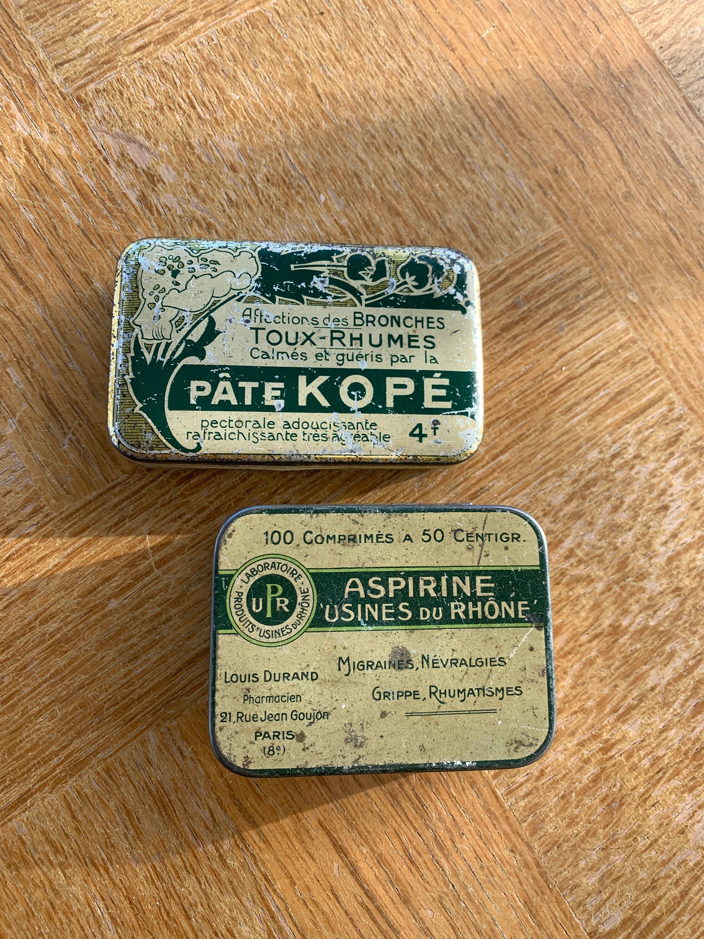 Lot de Deux Boites Medicaments Anciennes Pour L Aspirine Du Rhone et Les Patilles Pates Rope, Collec