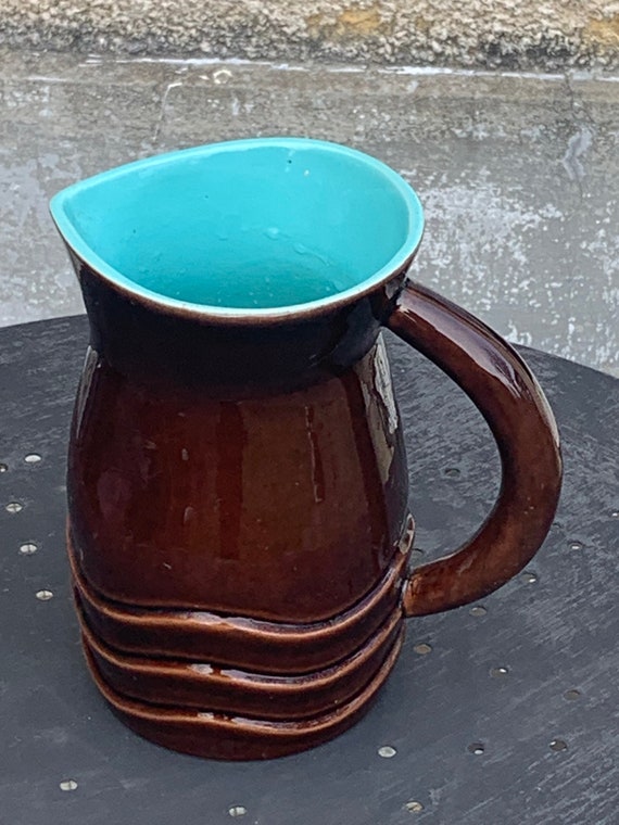 Jug, pitcher, PL France, POET LAVAL, undulate, vintage 1950 in enameled ceramic, brown and turquoise, made in France