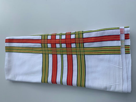 Large rectangular tablecloth, vintage with orange and green stripes on a white background, elegant and summery