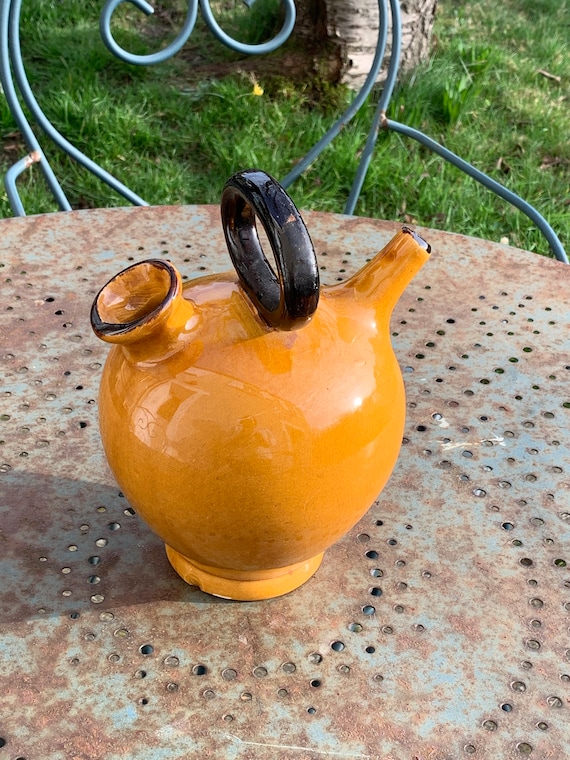 Gargoulette, Provençal jug in ocher and black enameled ceramic, vintage artisanal pottery