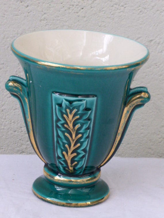 vase amphora in green enamelled ceramic, decor of foliage green and gold front in relief vintage 1950/60