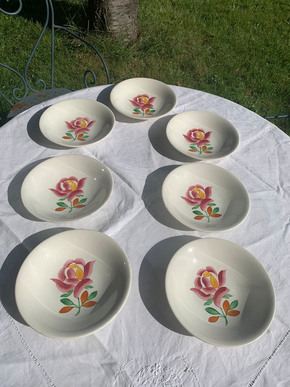 7 soup plates, Gien France, princess model, enamelled ceramic, floral pattern, roses, hand painted, vintage
