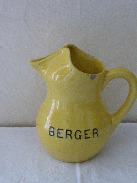 CARAFE ADVERTISING BERGER, bistro collection, yellow earthenware, vintage 1950, made in France, collector