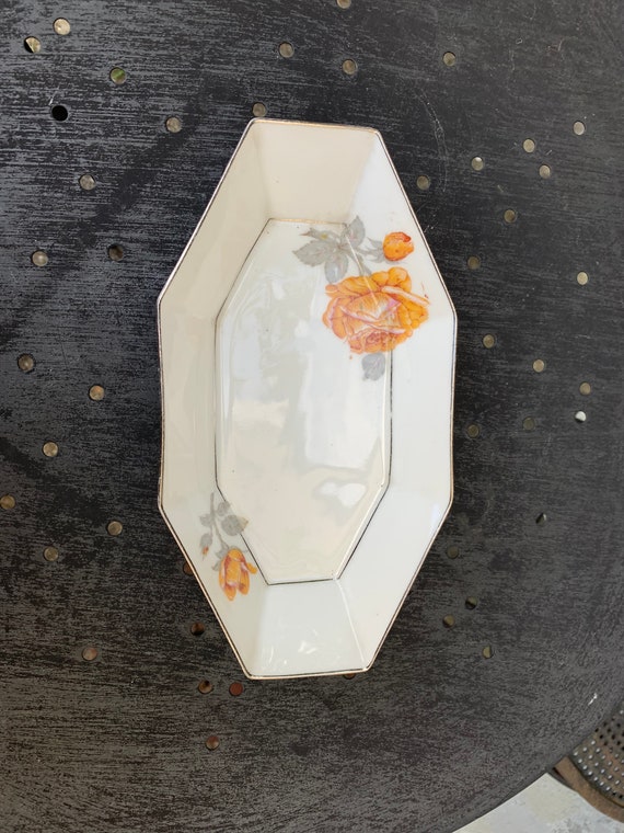 Porcelain serving dish signed LOURIOU FOECY art deco, floral model, tea roses,