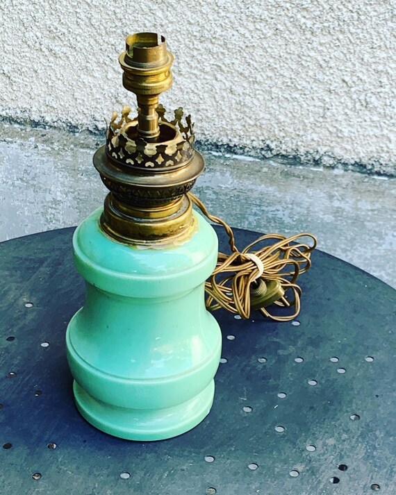 Table lamp, light fixture, oil lamp in green opaline and copper, electrified, antique