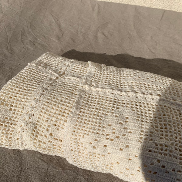 Plaid, dessus de lit couverture au crochet, blanc casse fait main, en coton vintage