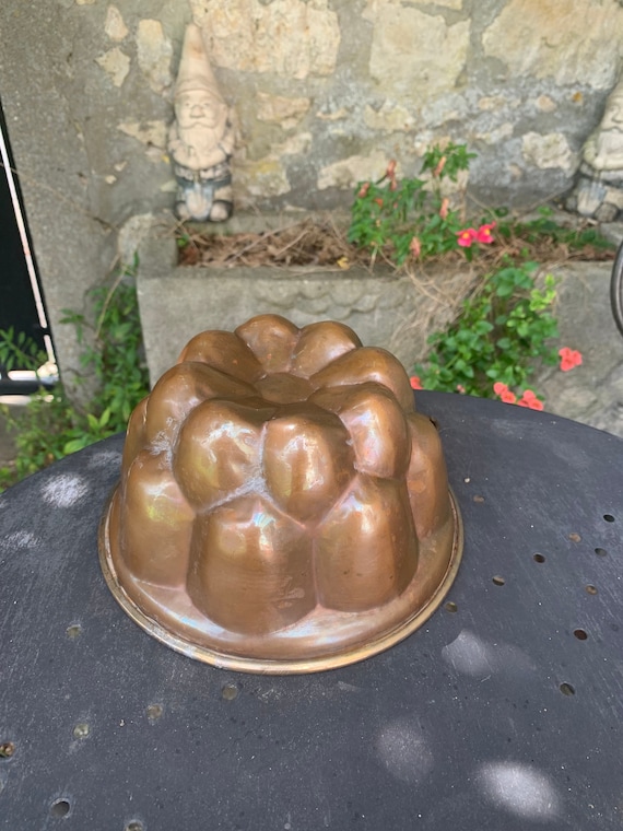 Copper cake mold, to hang for decoration, kitchenalia and old