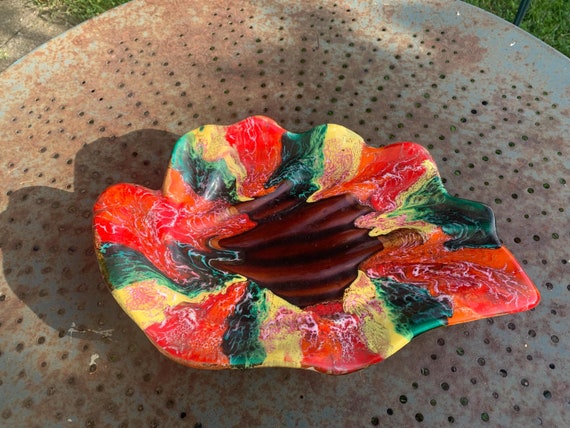 Enameled ceramic fruit bowl stamped Vallauris, vintage 1960. Vallauris engraved in the ceramic