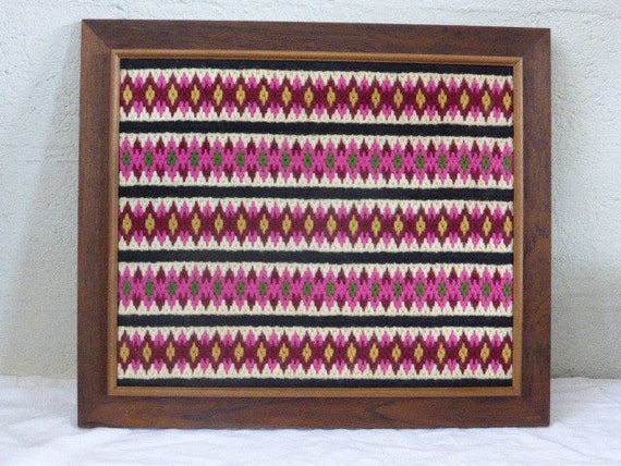 Large tapestry framed textile table woven in wool by hand, geometric effect, hand weaving, vintage 1970, to suspend