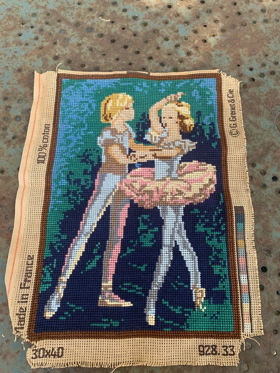Canvas the dancers, finished embroidered tapestry, vintage 1970, cotton made in France
