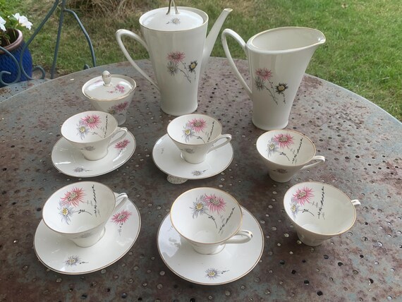 Service for breakfast, vintage 1950/1960 from bavaria, by JOHANN SELTMANN Vohenstrauss, china, beautiful and trend