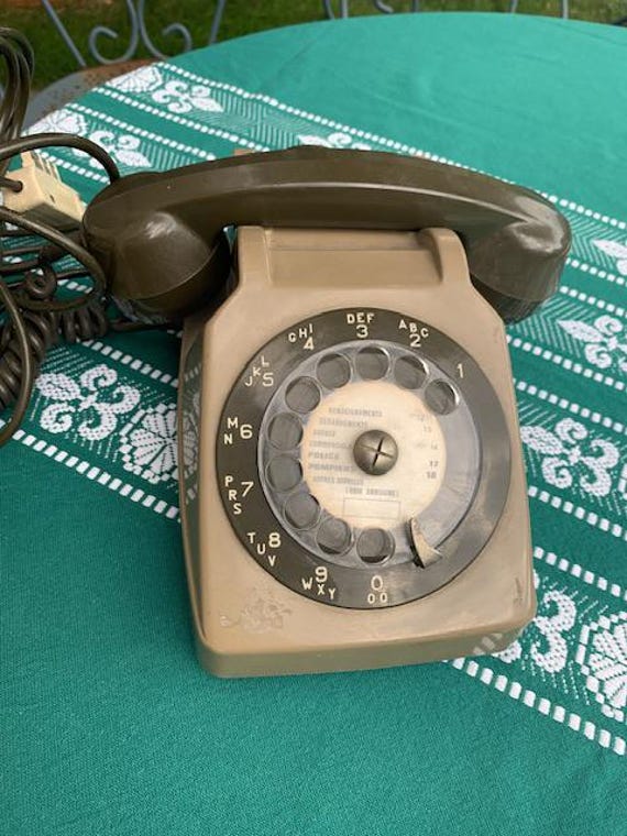 Khaki dial telephone, socotel S63, vintage 1982, complete with earpiece and socket