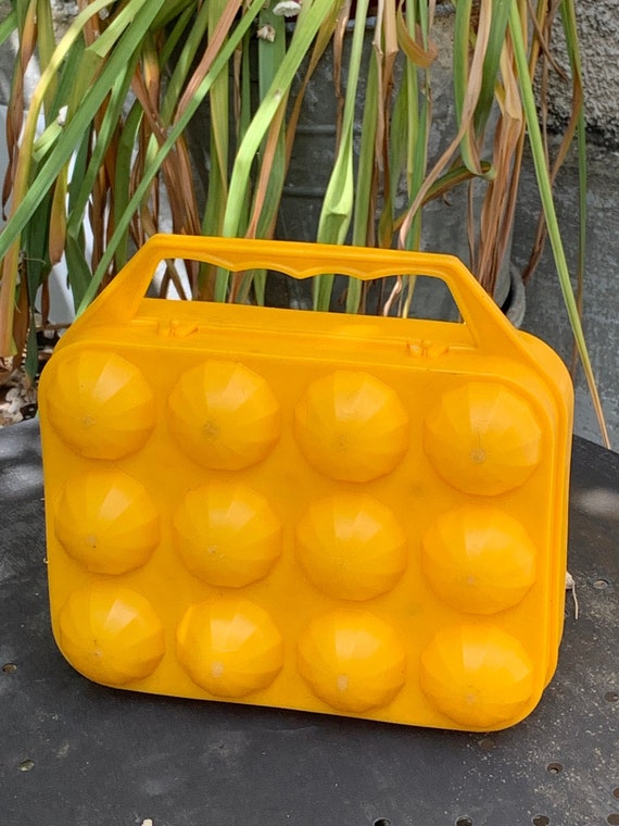 Yellow plastic egg box, for 12 vintage eggs 1970, kitchenalia