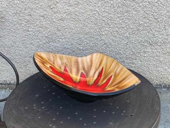 Enamelled ceramic fruit bowl, red, beige and black design pattern, vallauris, design and vintage 1950/60