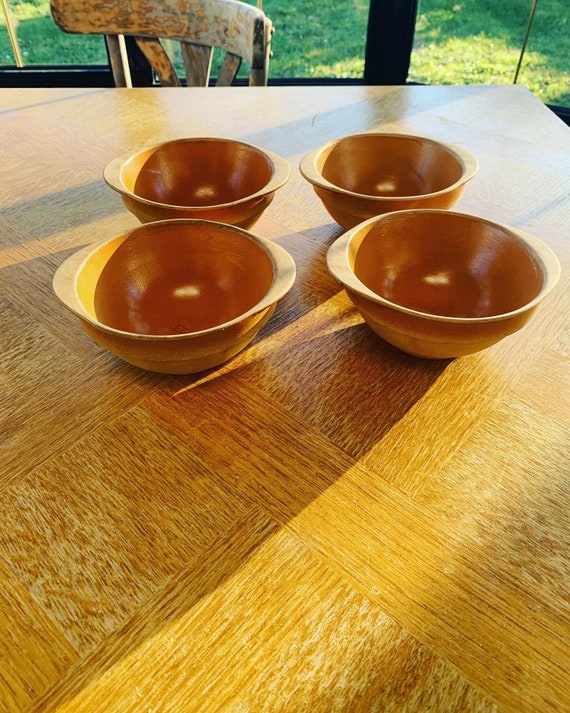 4 charming stoneware bowls, BP advertising, sandstone manufacture by GIEN FRANCE, vintage 1970