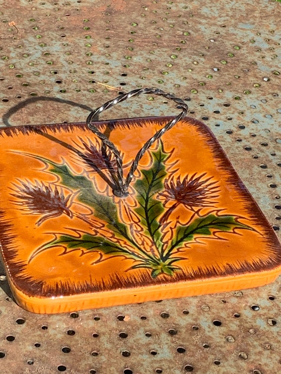 Cheese tray with thistle pattern, VALLAURIS stamp, in enameled ceramic and black wrought iron handle, vintage 1960
